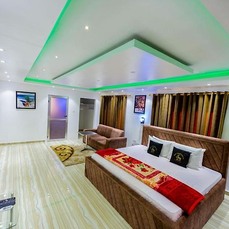 Nap Apartment Hotel Dansoman Exterior foto