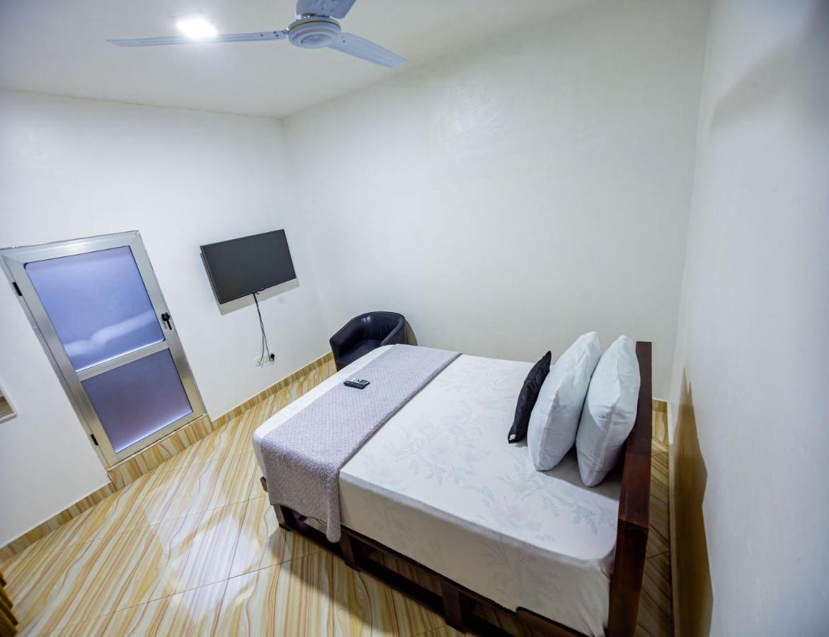 Nap Apartment Hotel Dansoman Exterior foto