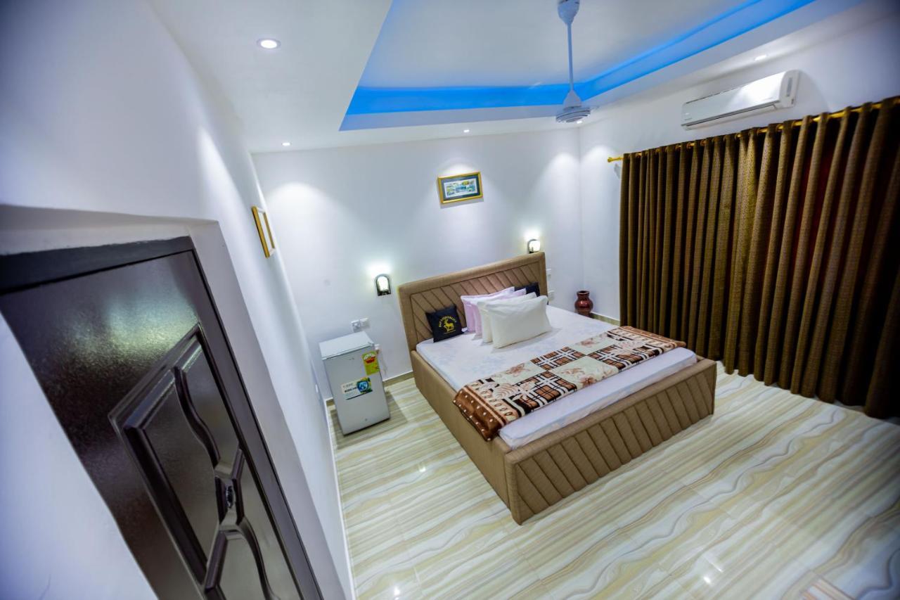Nap Apartment Hotel Dansoman Exterior foto